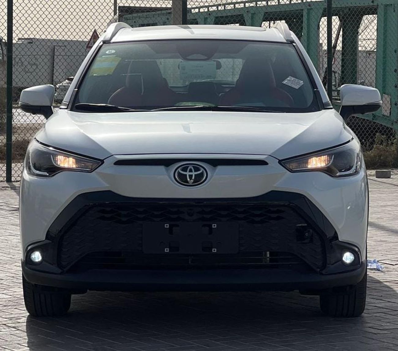 تويوتا فرونتلاندر Luxury 2.0L HYBRID TOP OPTION