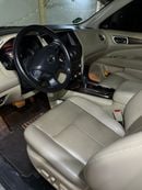 Nissan Pathfinder SV