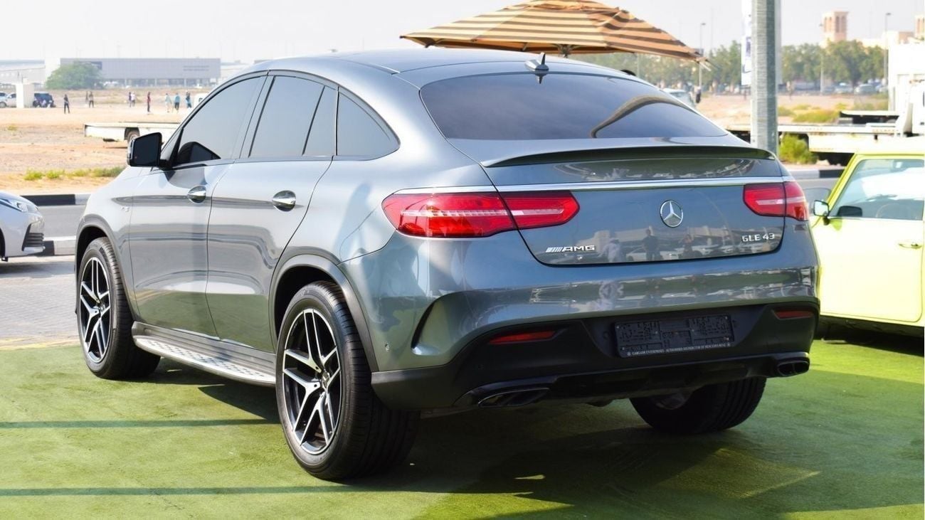 مرسيدس بنز GLE 43 AMG STD 4 Matic