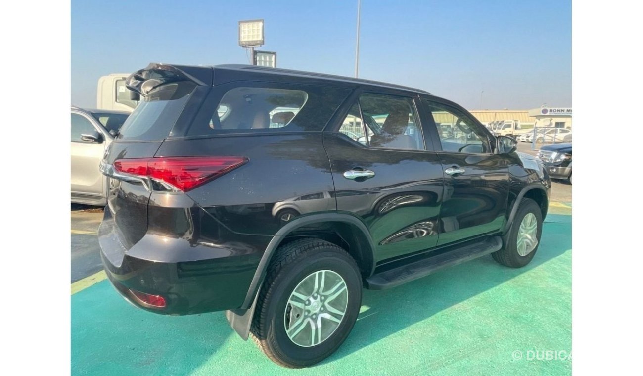 تويوتا فورتونر 2022 Toyota Fortuner GXR (AN150), 5dr SUV, 4CYL DIESEL Automatic, Four Wheel Drive