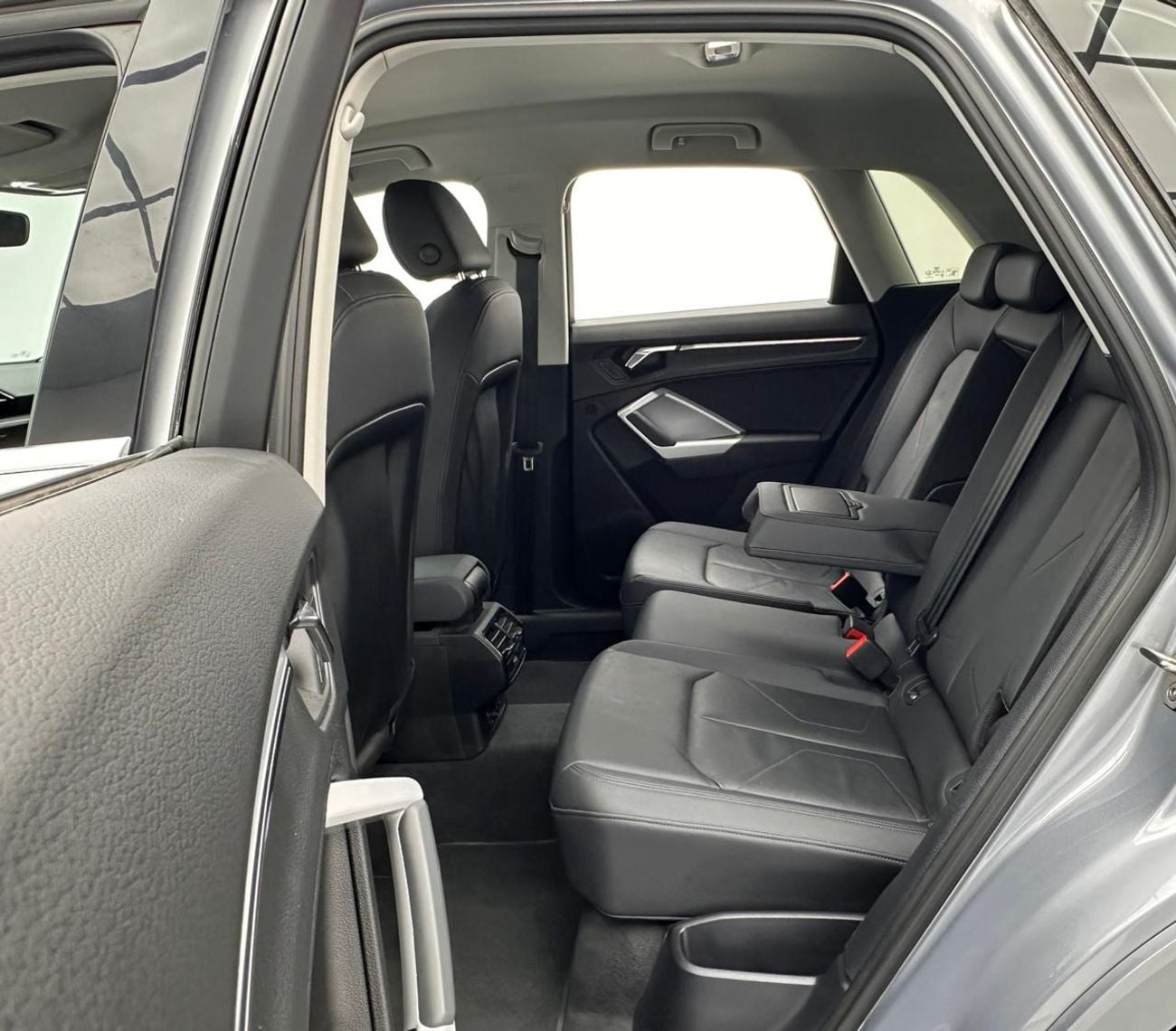 أودي Q3 2022 Audi Q3 35TFSI, Nov/2027 Audi Warranty, 07/2027 Service Contract, Audi Full Service History, GC