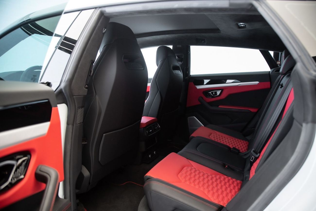 لامبورغيني اوروس STD 4.0T V8