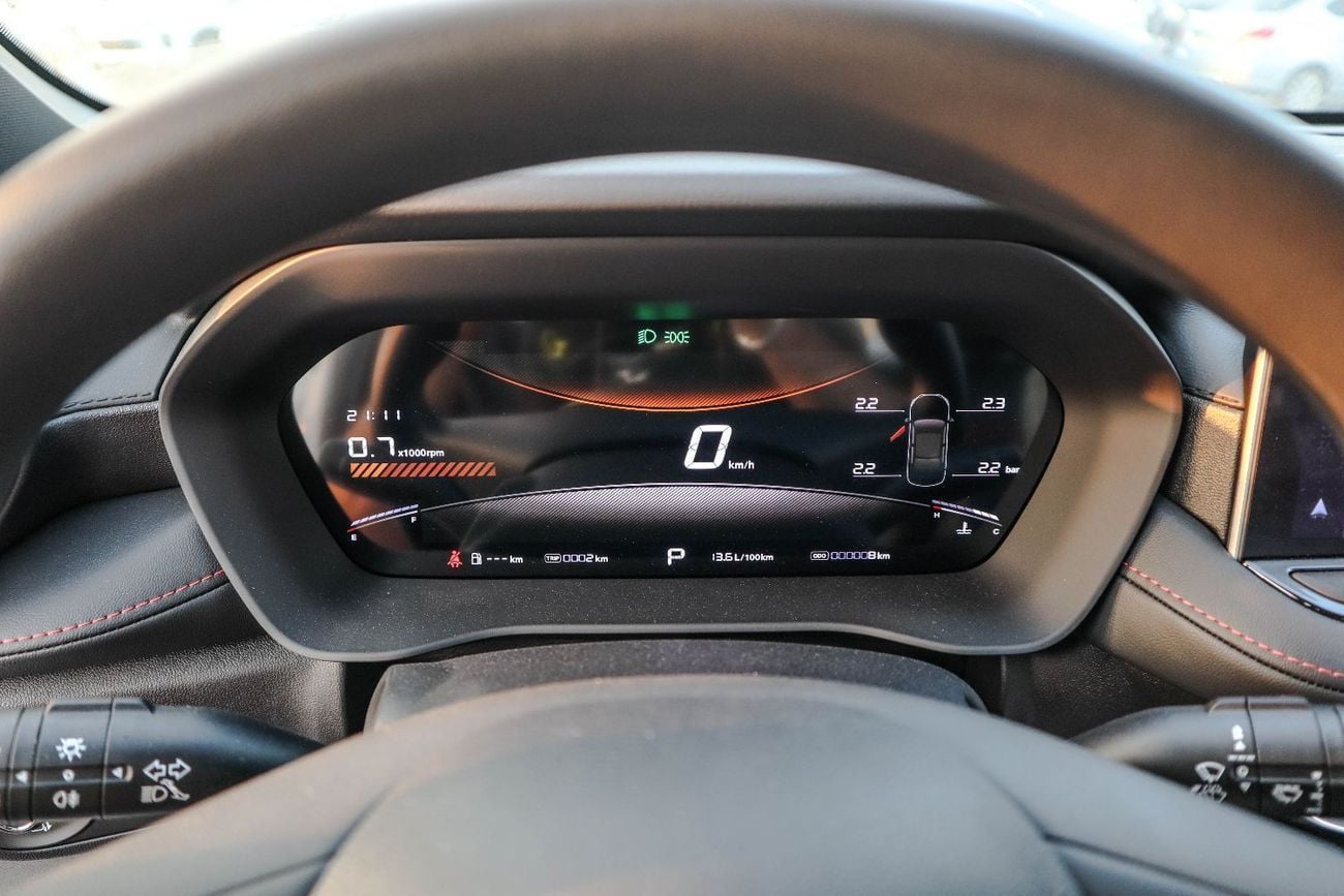 MG 5 LUX MG 5 – 1.5L 180 DVVT – Full Option – 2025 Model