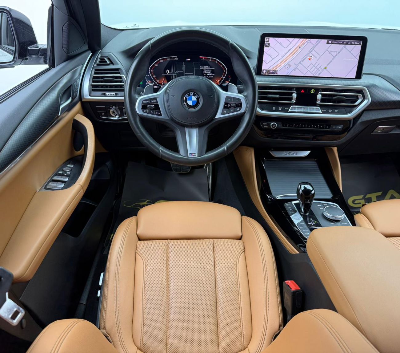 BMW X4 2022 BMW X4 xDrive30i M-Sport Pro, 2027 BMW Warranty + Service Pack, Very Low Km, Fully Loaded, GCC