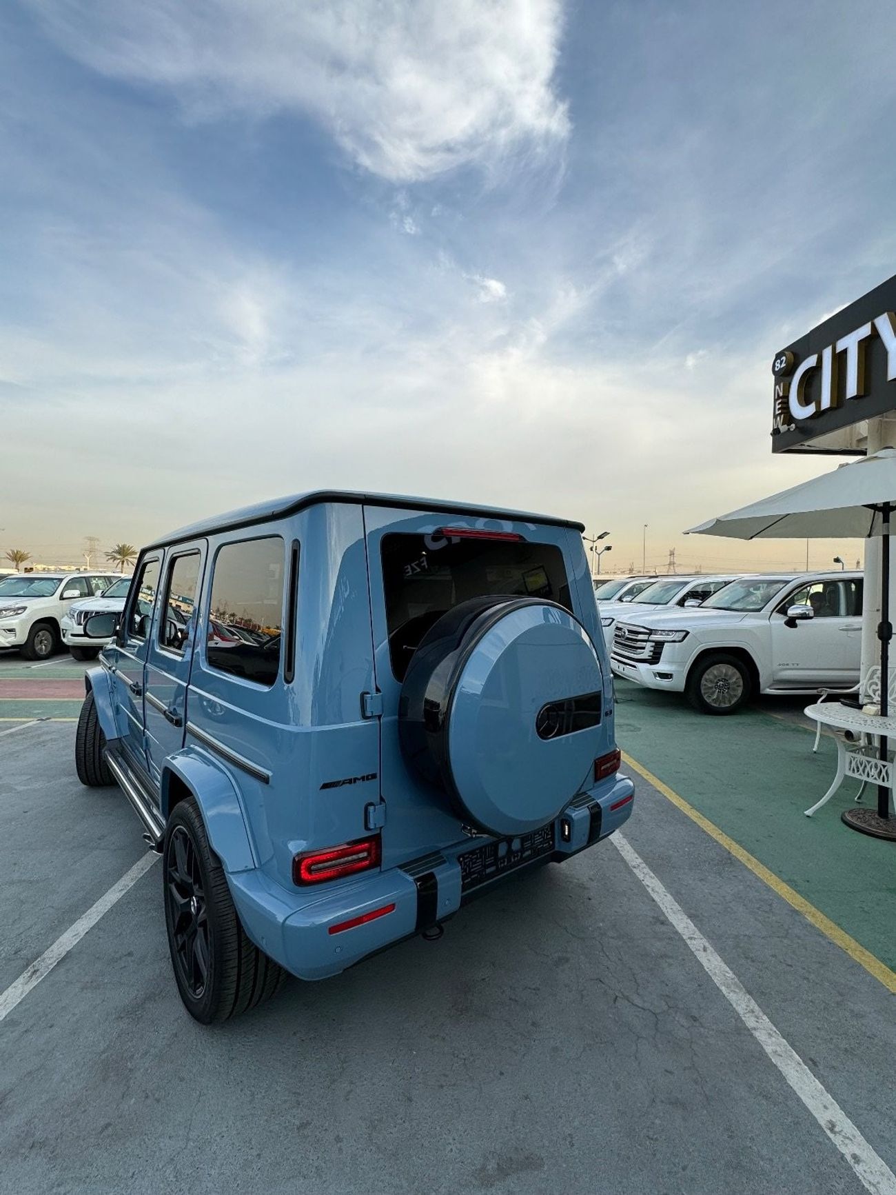 Mercedes-Benz G 63 AMG Mercedes Benz G63 AMG 4.0 V8 Engine China blue Interior Red 2023