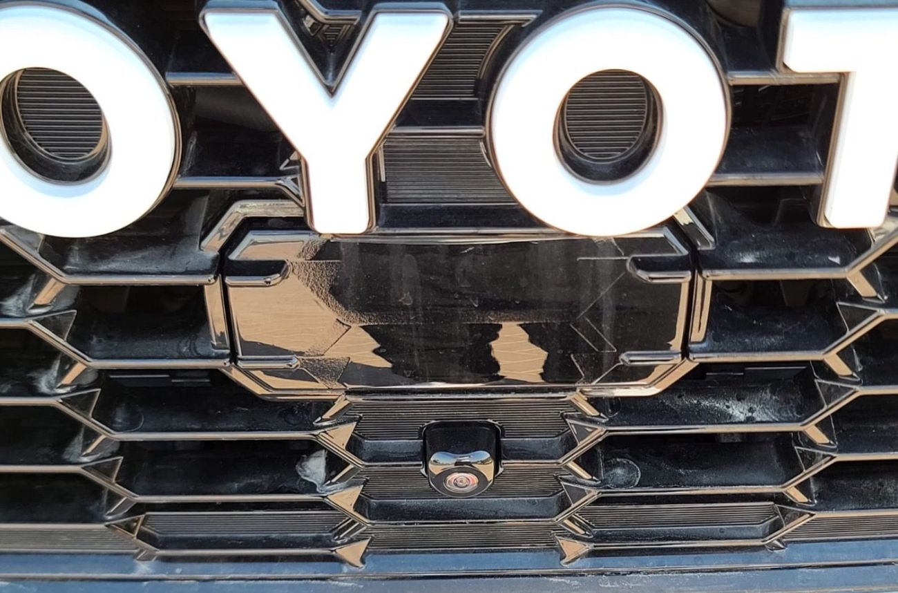 تويوتا لاند كروزر GR-S 3.3L