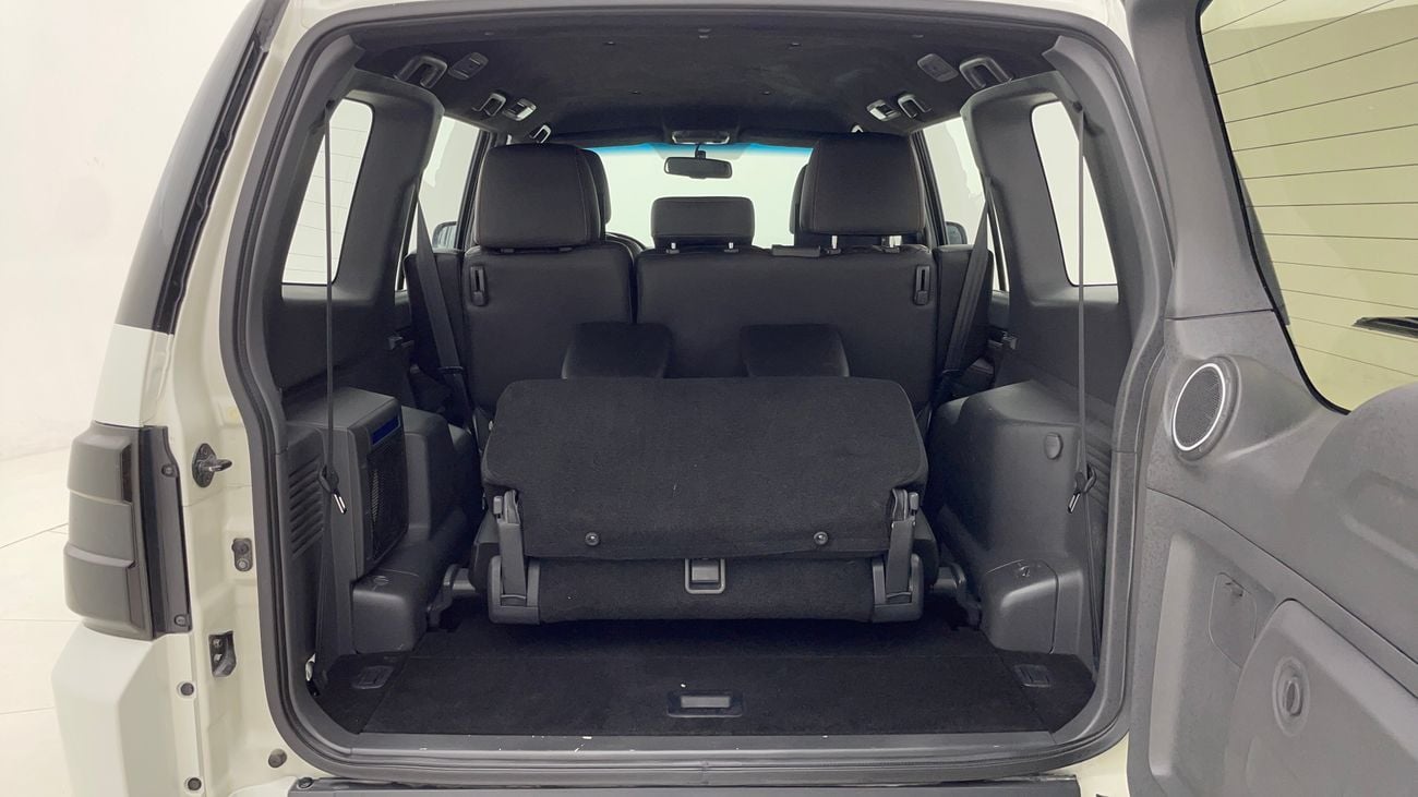 ميتسوبيشي باجيرو SIGNATURE EDITION 3.8 | بدون دفعة مقدمة | اختبار القيادة في المنزل