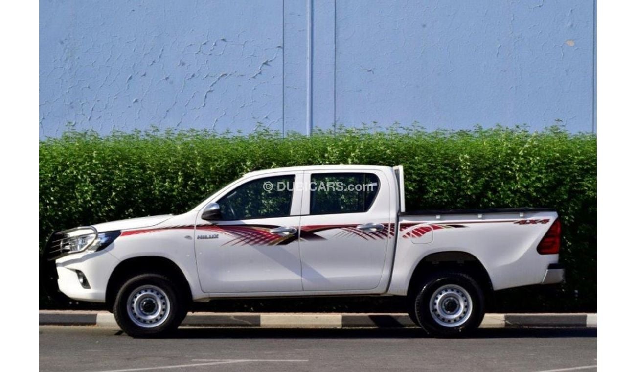 Toyota Hilux 2.4 Diesel Double Cab Pick up 2016 model with Rear camera, bedliner-towing hook - bumper