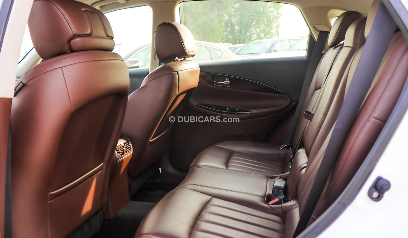 Infiniti QX50 Luxury 3.7L Agency Warranty Service Package GCC