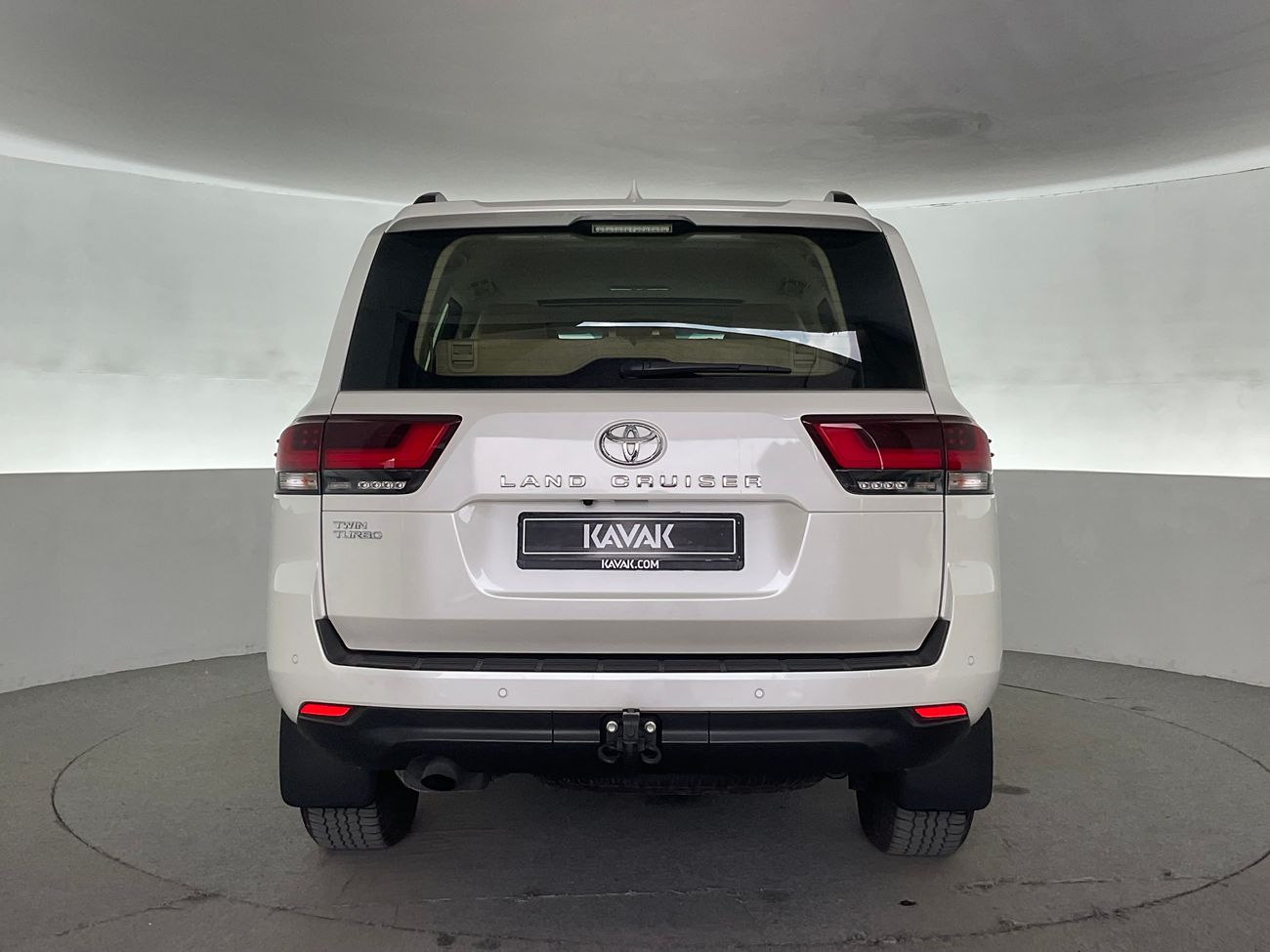 تويوتا لاند كروزر Black Edition (EXR) | شامل الضمان | 0 ﺪﻔﻋﺓ ﺃﻮﻟﻯ