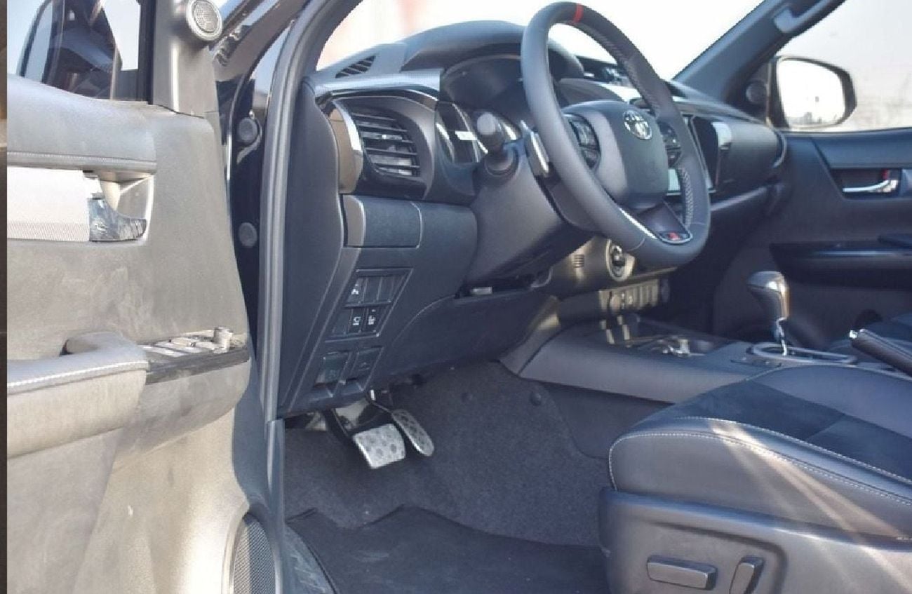 Toyota Hilux GR SPORT 2024 2.8L- DIESEL- AUTOMATIC TRANSMISSION- FULL OPTION WITH RADAR- 2025