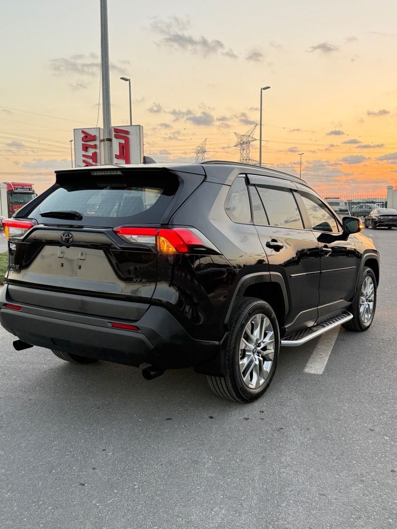 تويوتا راف ٤ RAV4 XLE premium Full option