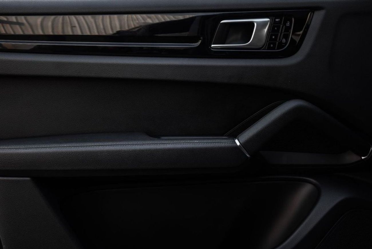 بورش كايان | 4,112 P.M  | 0% Downpayment | Under Warranty!