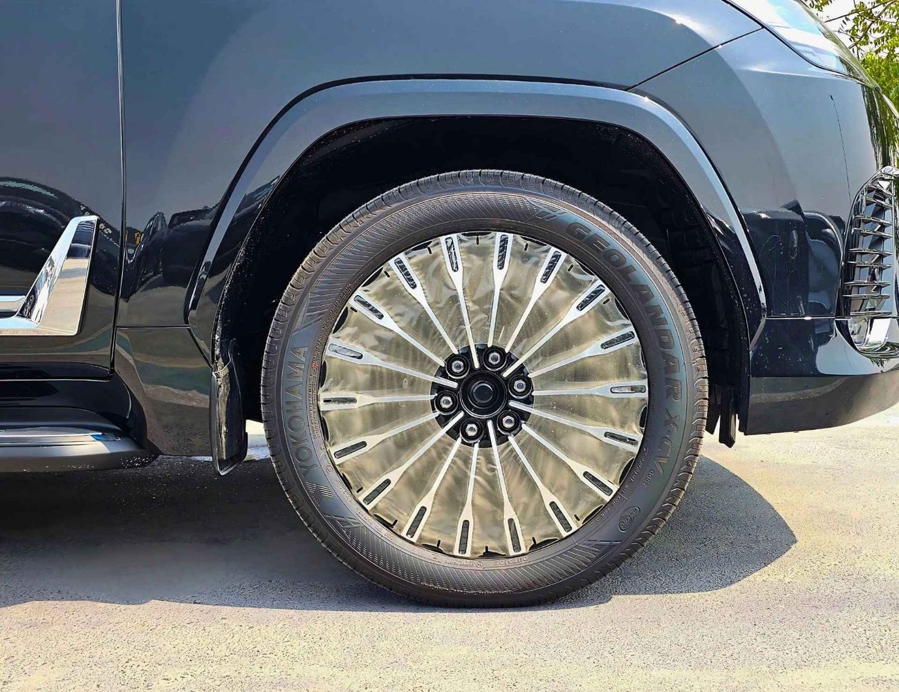 Lexus LX 700h HYBRID/ VIP SEATS FULL OPTION/ PETROL AT 3.5L V6 4WD/CODE#LX7HV