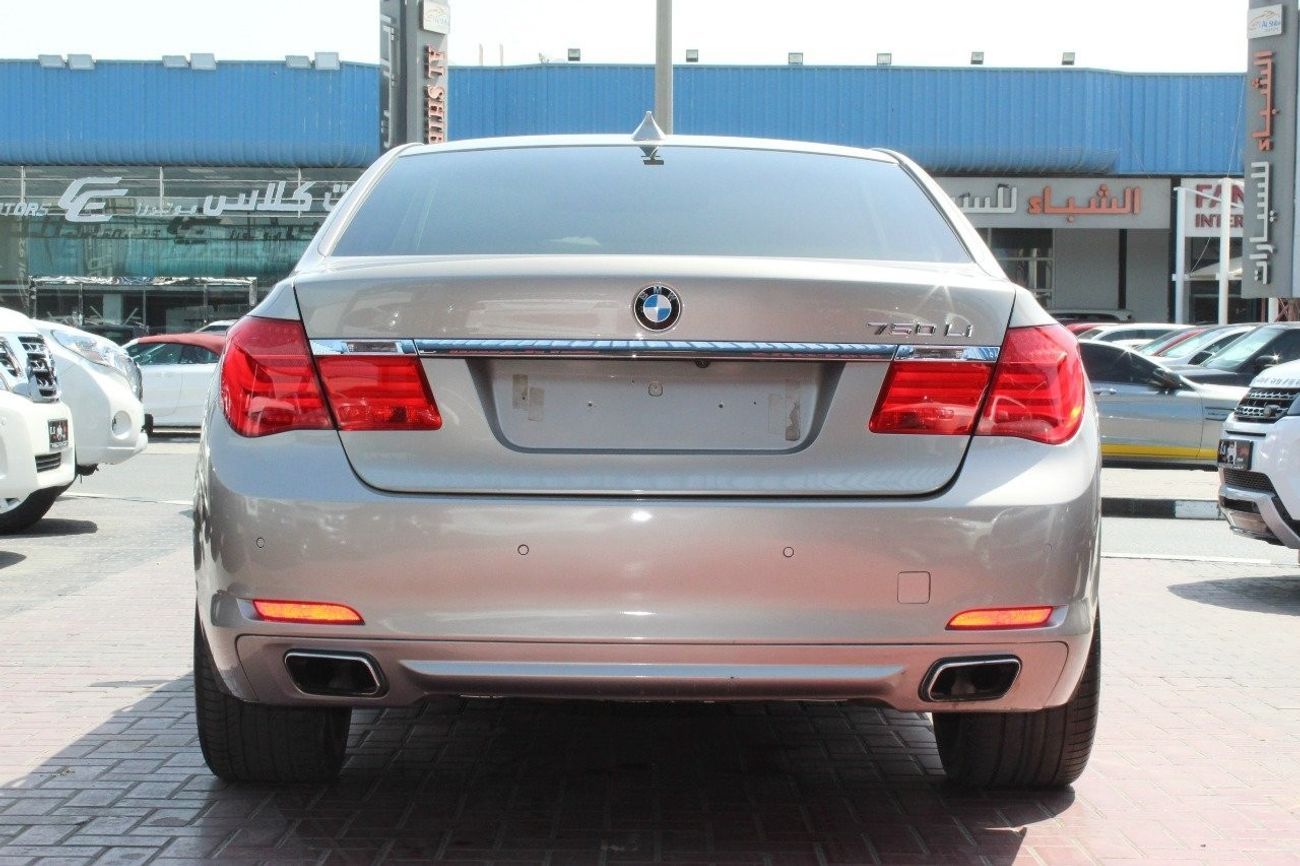 بي أم دبليو 750Li Luxury 4.4L