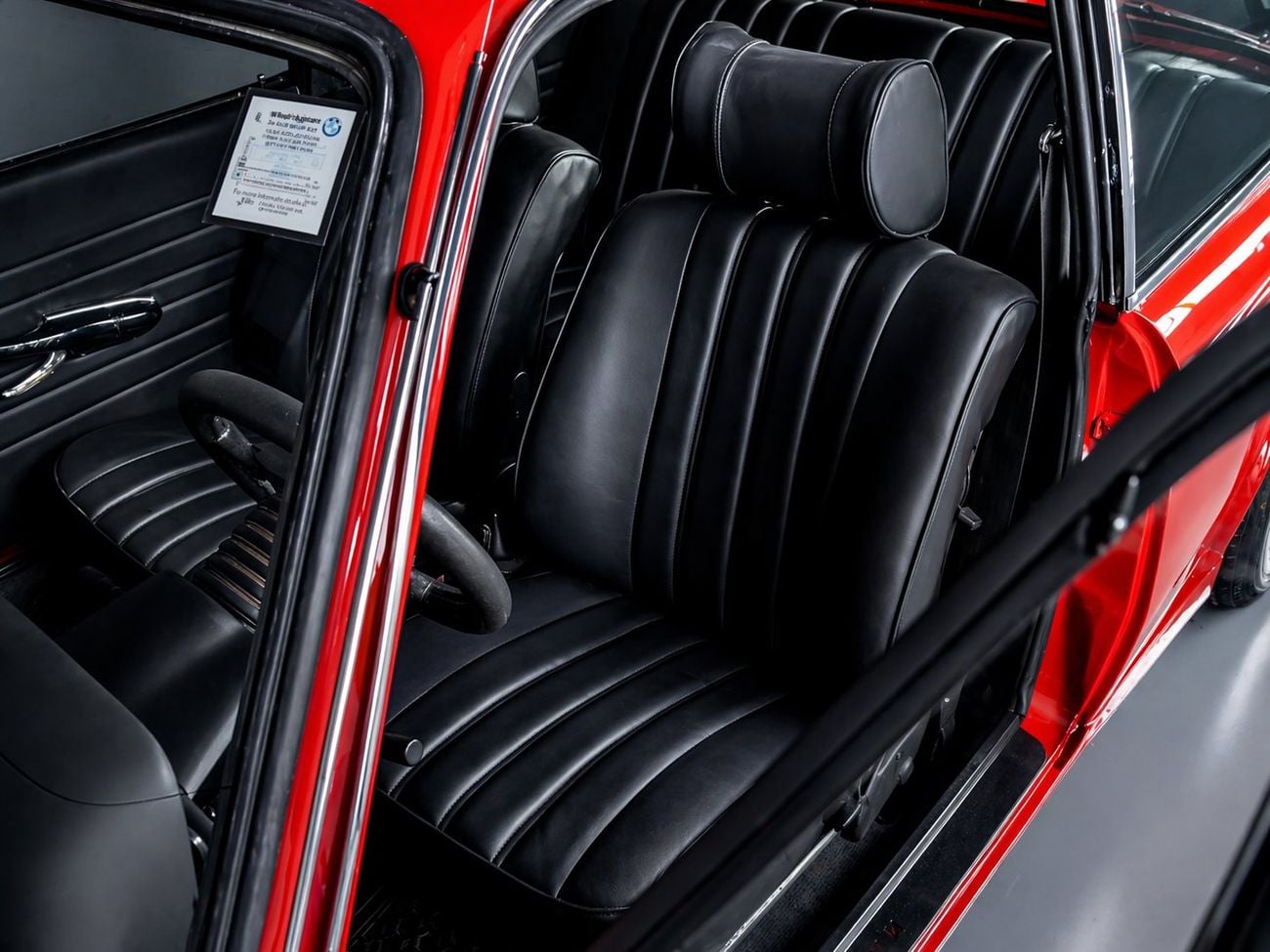 BMW 2002 STANDARD