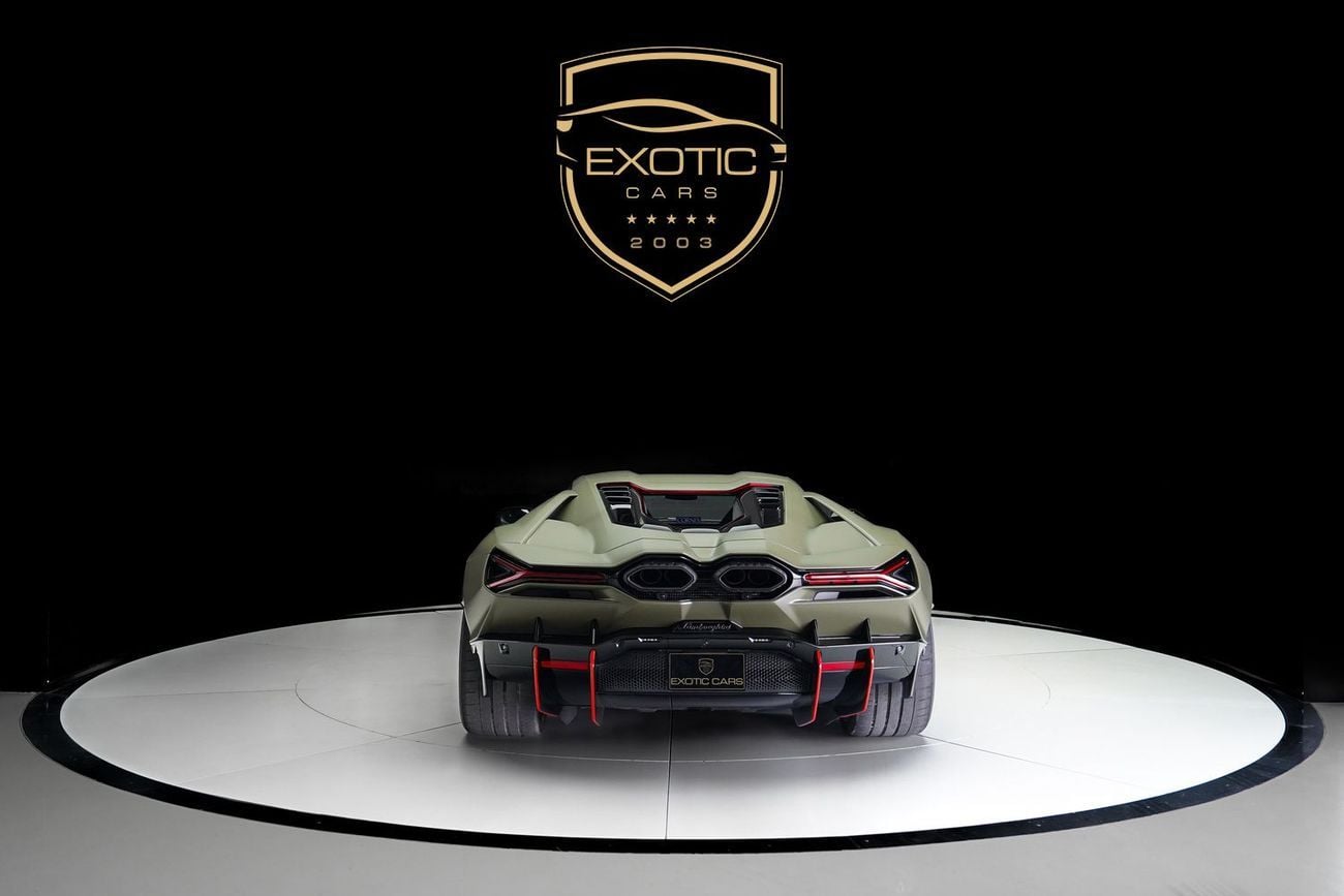 لامبورغيني ريفويلتو 6.5L V12 Hybrid