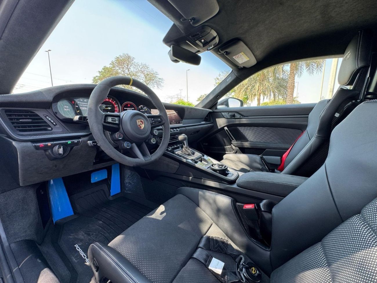 بورش 911 GT3 RS 4.0L (520 HP) Coupe **2025**GERMAN SPEC UNDER WARRANTY