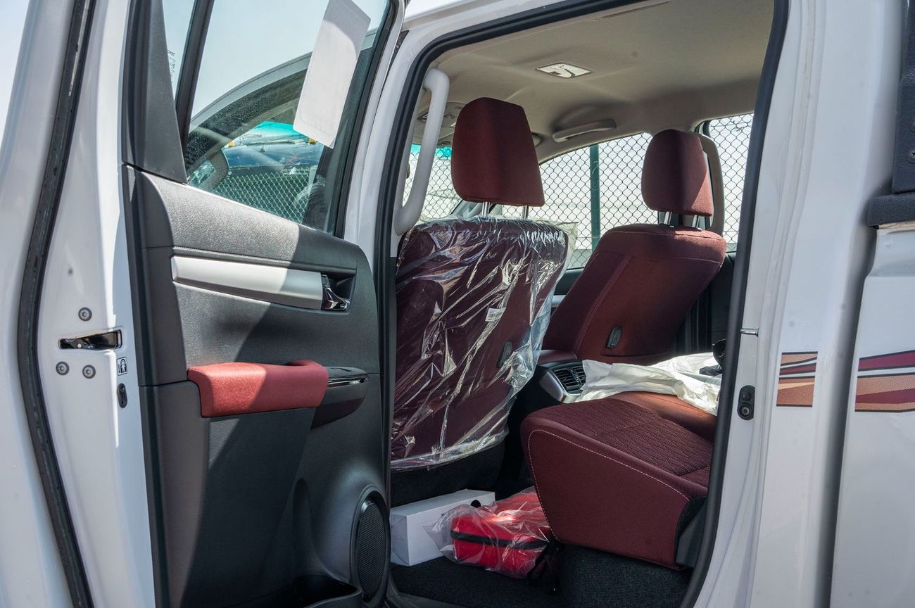 تويوتا هيلوكس 2026 Toyota Hilux DC 2.7L petrol AT