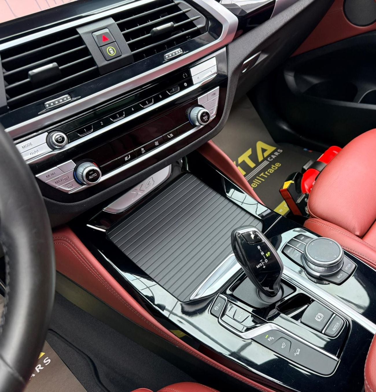 بي أم دبليو X4 2021 BMW X4 xDrive30i M-Sport, Warranty, Full BMW Service History, Excellent Condition, GCC