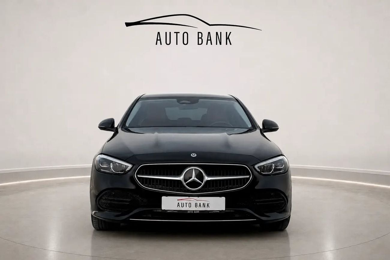 Mercedes Benz C300 STD (NON GCC) C300 German Specs