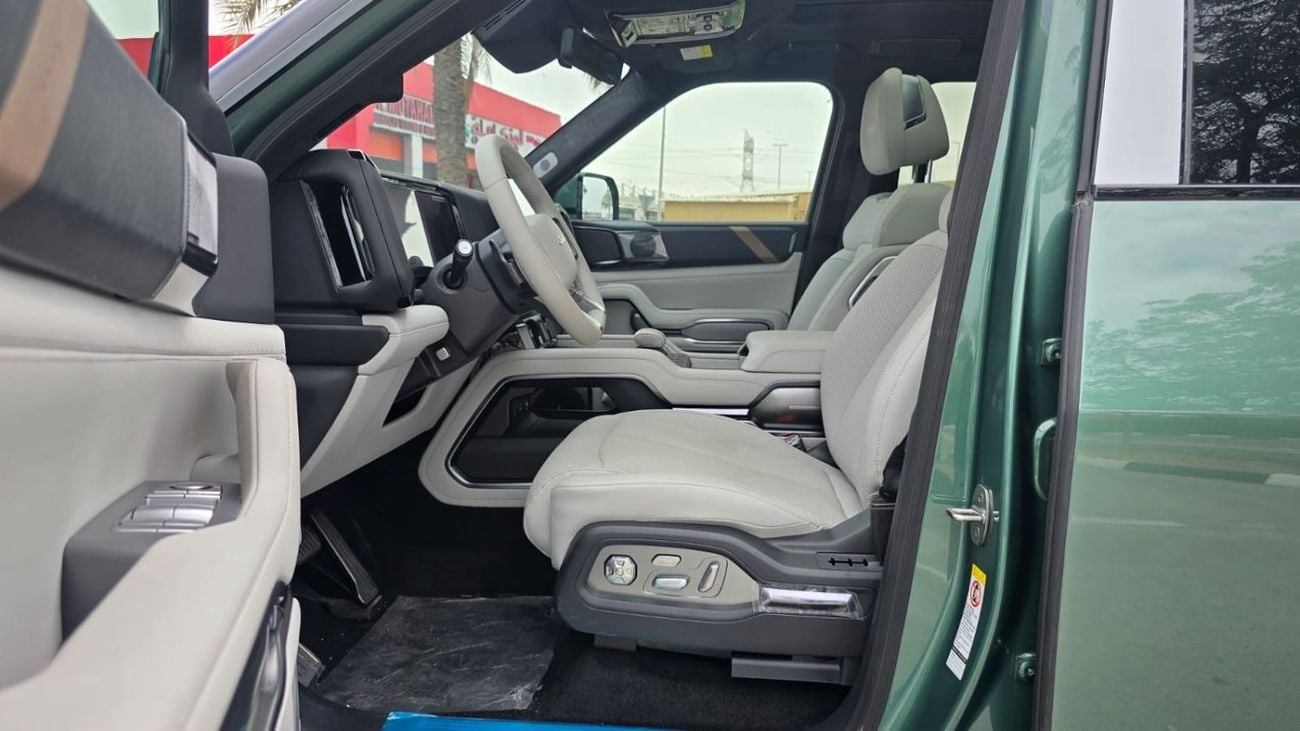 BYD Leopard 8 Smart and Brave Flagship Edition (7 Seats)