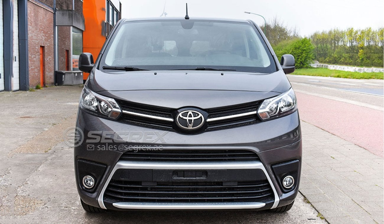 Toyota Proace VERSO SHUTTLE 1,5L FROM ANTWERP