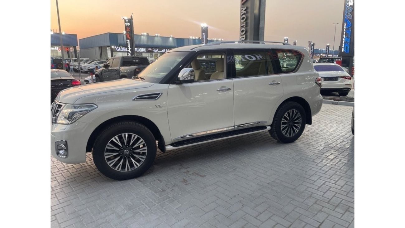Nissan Patrol LE Platinum V8 400 HP