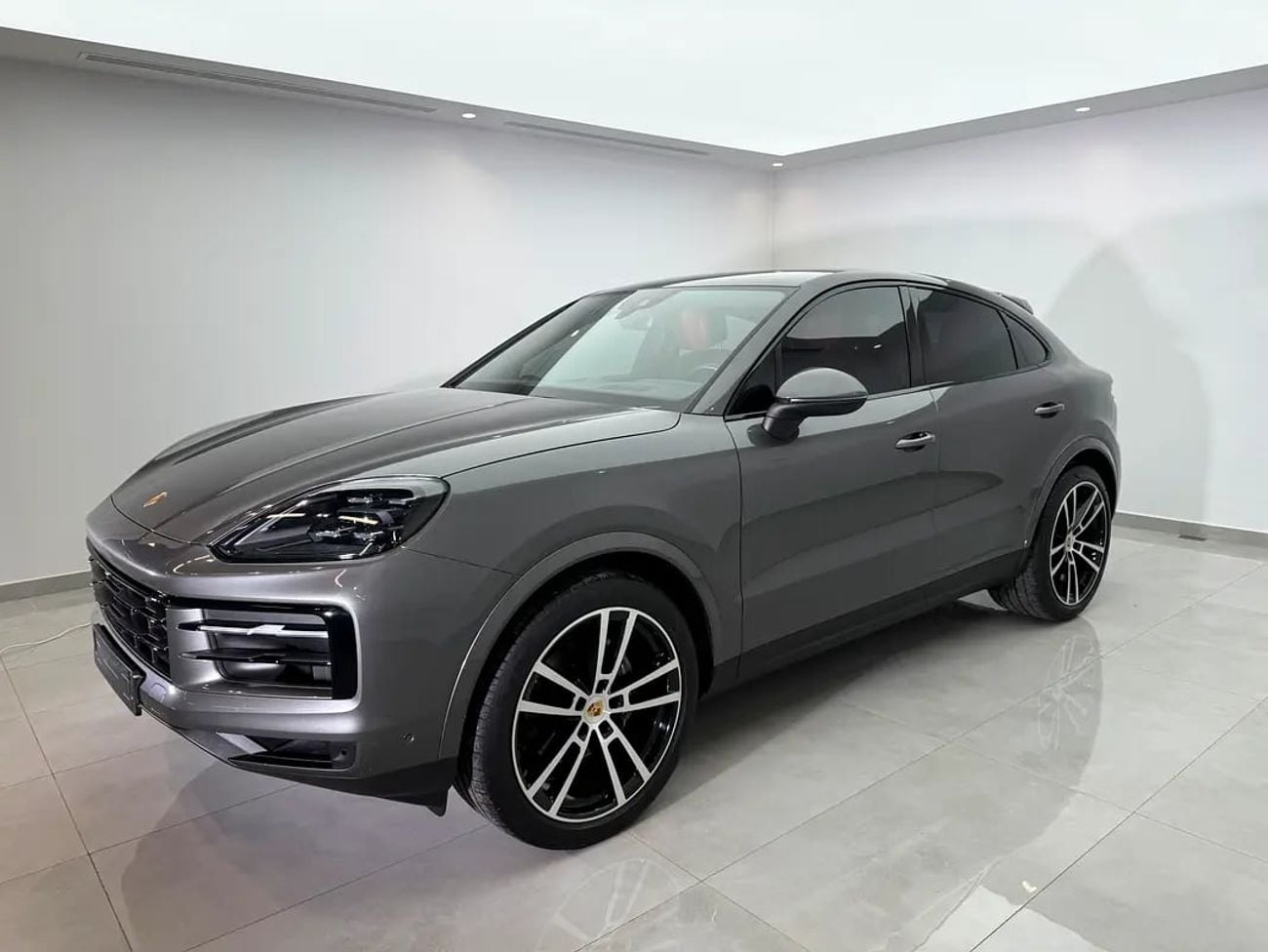 Porsche Cayenne 2024 Porsche Cayenne E-Hybrid Coupe (GCC Specs) – Grey with Red Interior