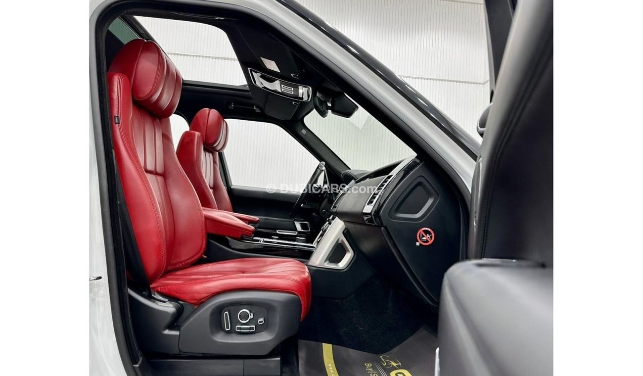 Land Rover Range Rover 2017 Range Rover Vogue V8 SE Supercharged, Warranty, Full Service History, Full Options, GCC