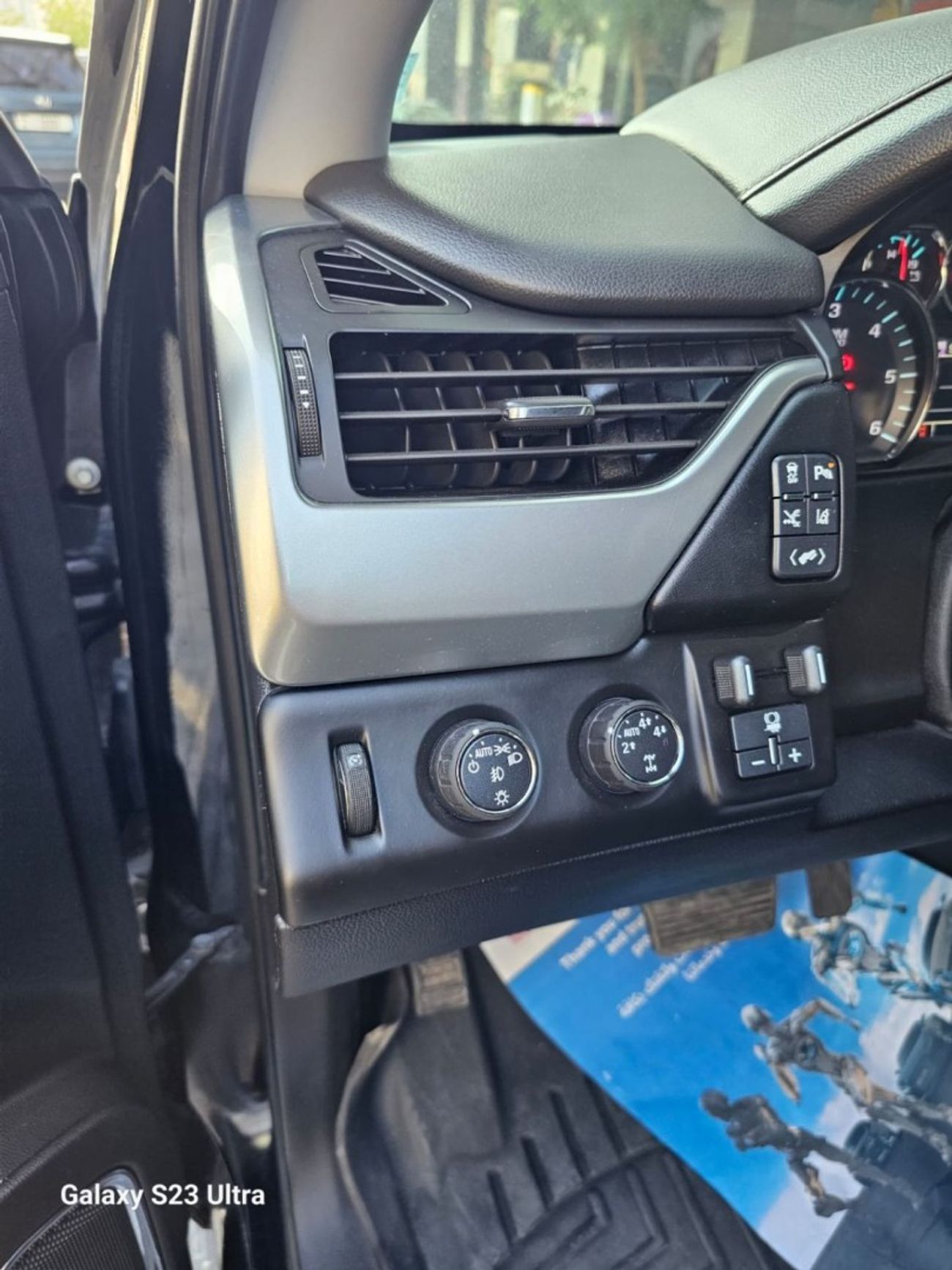 Chevrolet Tahoe LTZ 5.3L 4WD (8 Seater)