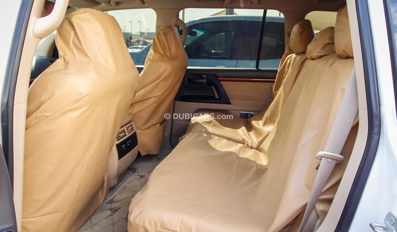 Toyota Land Cruiser GXR V8 with VXR V8 2015 body kit