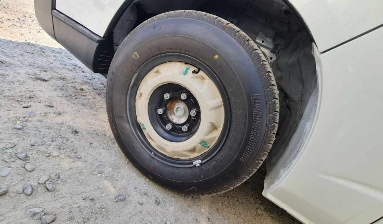 تويوتا هاياس تويوتا هايس 2023 2700 سي سي كارجو سقف عادي بنزين زيرو جيريدوي