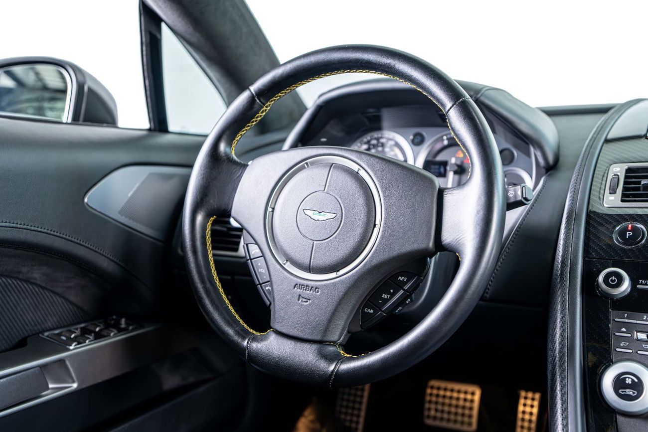 Aston Martin Rapide Std 6.0L V12 Naturally Aspirated-Custom Interior-4 Door Supercar-Metallic Paint