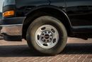 GMC Savana 3500 Cargo Extended Wheelbase 2023 GCC 6.6L V8 0Kms
