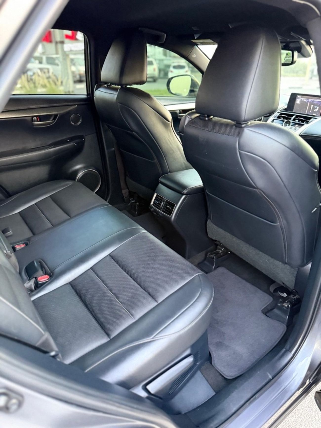 Lexus NX300 F- Sport Full Option