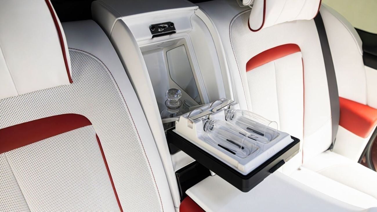 رولز رويس كولينان Dragon year 1 of 1