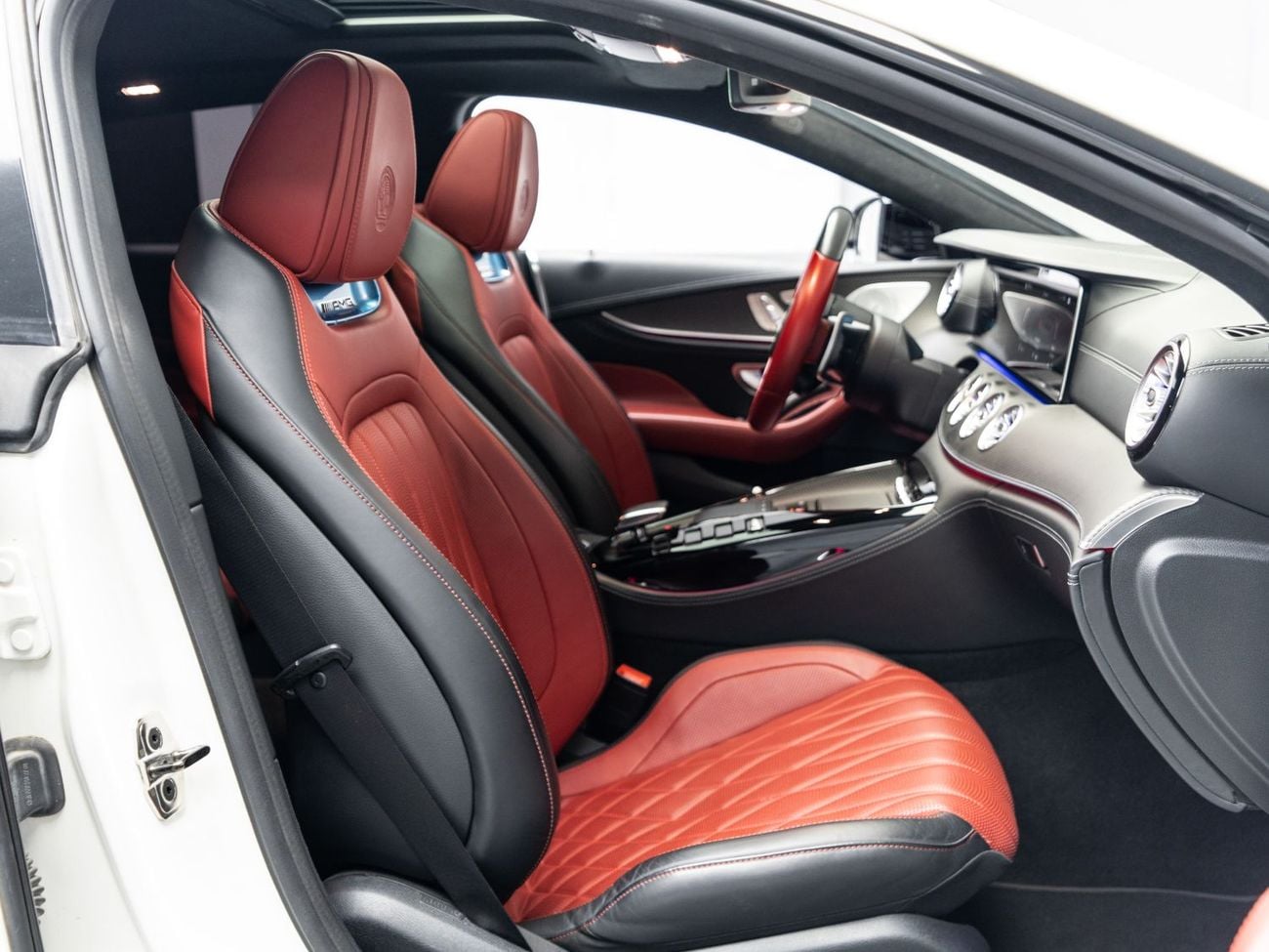 Mercedes Benz AMG GT 53 BUY NOW, PAY 2027 | THE BLACKLINE STANDARD | May 2027 Mercedes Warranty + Service Contract, GCC
