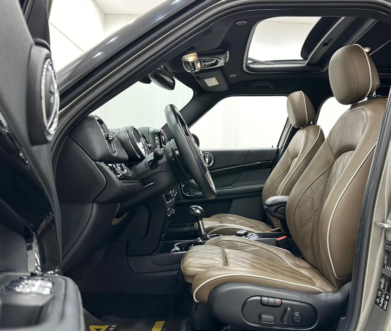 Mini Cooper S Countryman 2018 Mini Countryman S, Oct 2027 Mini Service Pack, Warranty, Full Options, GCC