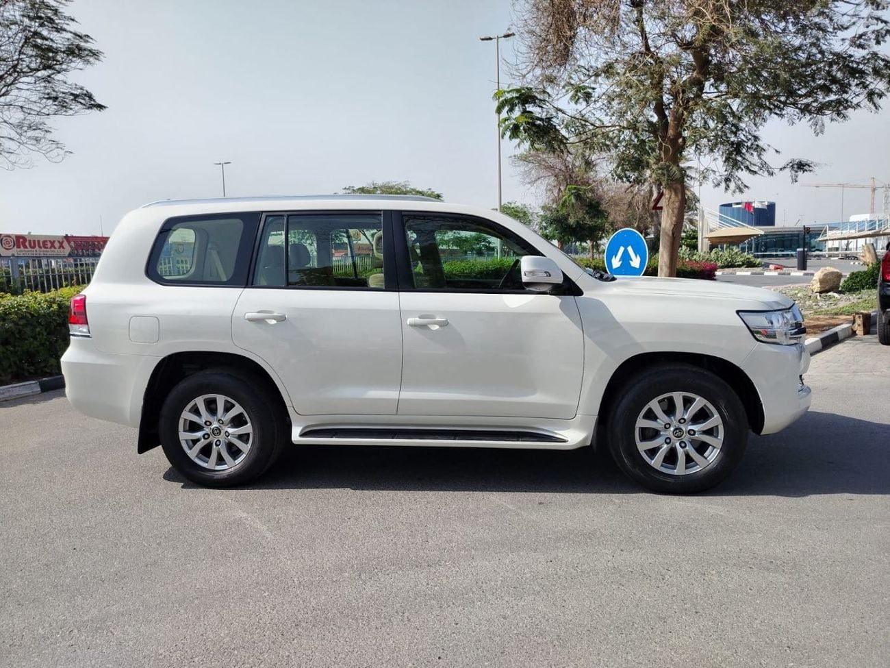 تويوتا لاند كروزر EXR 4.0L 4WD