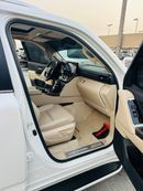 تويوتا لاند كروزر VXR