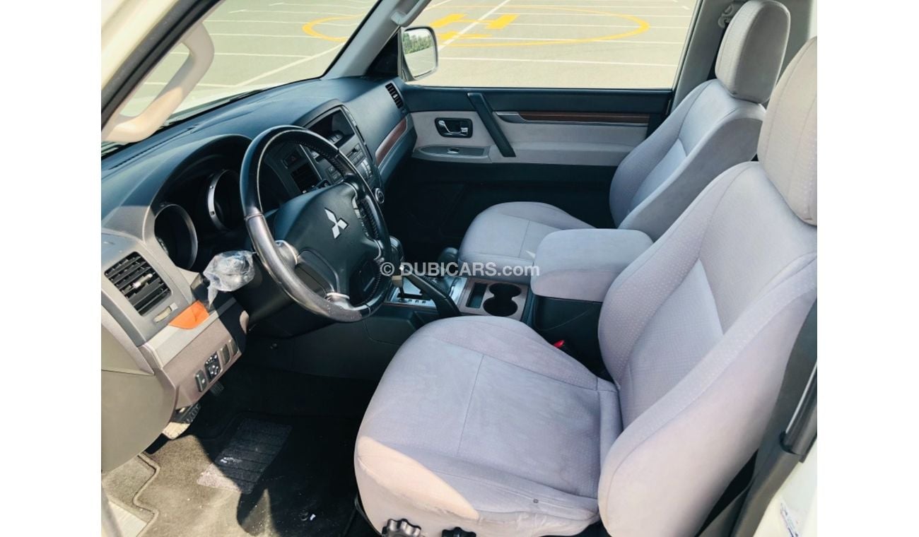ميتسوبيشي باجيرو موديل 2008 خليجي فل مواصفات كراسي جلد ومثبت سرعه وتحكم كهربي كامل ونظام صوت ممتاز وكاميرا خلفيه
