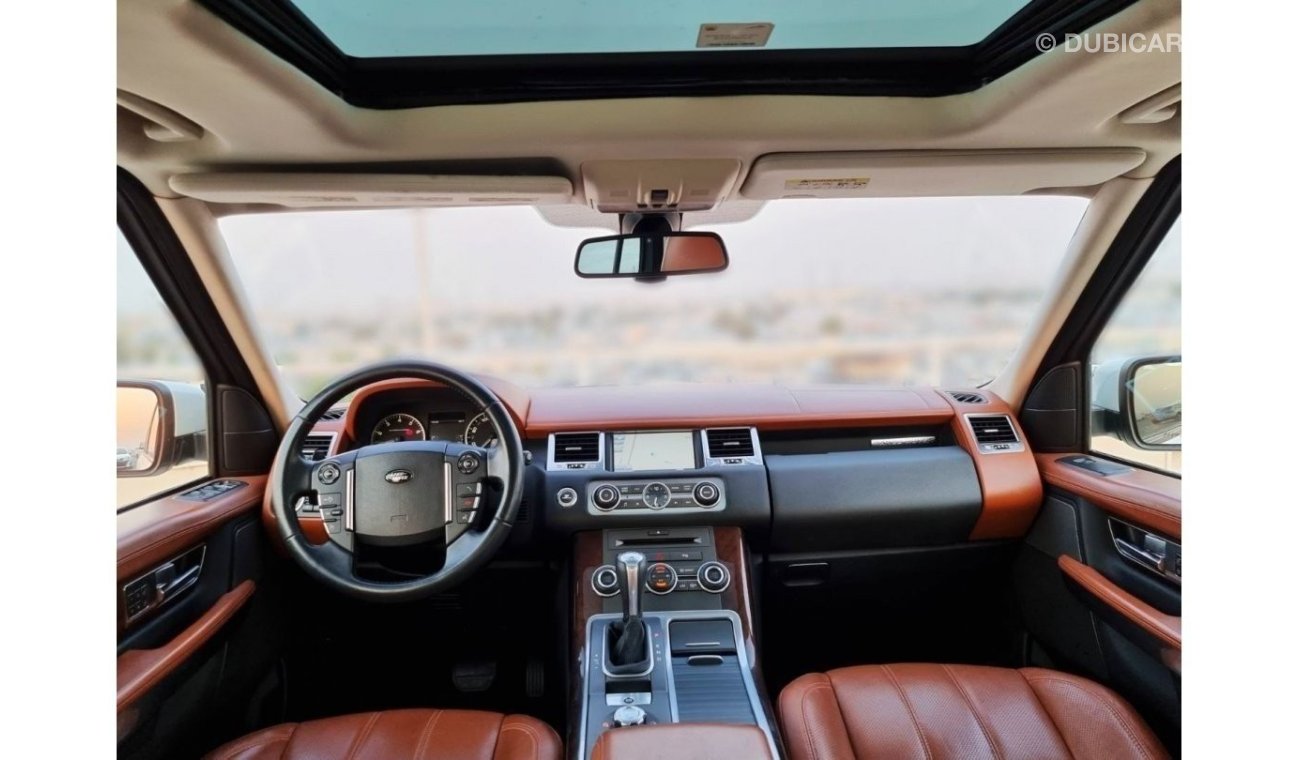 Land Rover Range Rover Sport 2011-GCC-FULL OPTION-EXCELLENT CONDITION