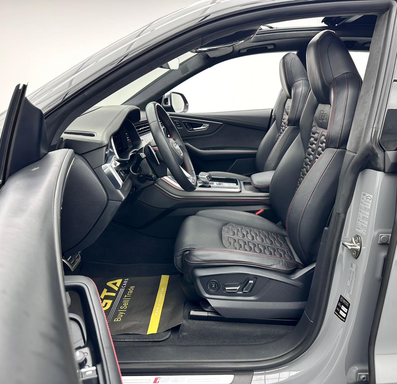 أودي RSQ8 2023 Audi RSQ8, Dec/2025 Audi Warranty, Oct/2029 Service Contract, Audi Full Service History, GCC