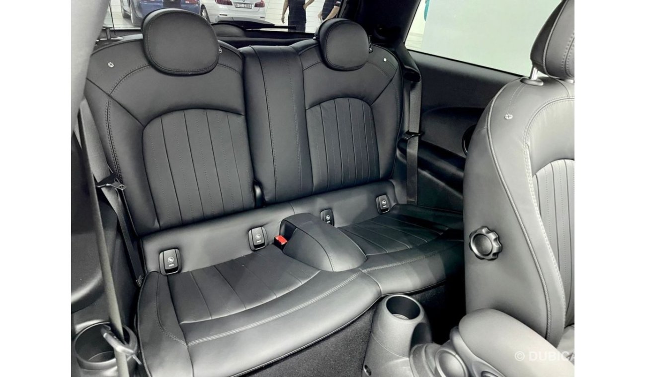 Mini Cooper S 2022 Brand New Mini Cooper S JCW Kit, BMW Warranty and Service Contrcat 2025, GCC