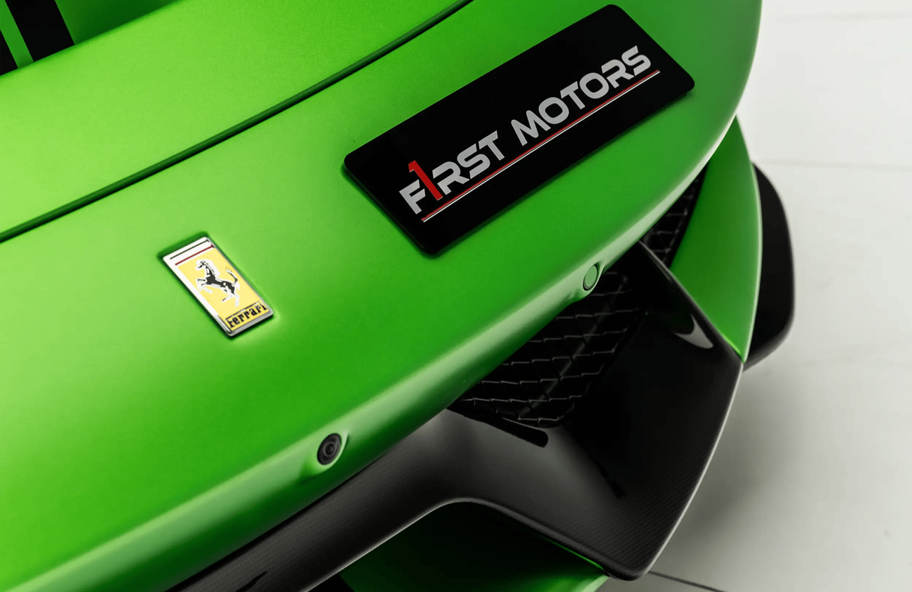 فيراري 488 3.9L V8 Twin-Turbocharged Engine