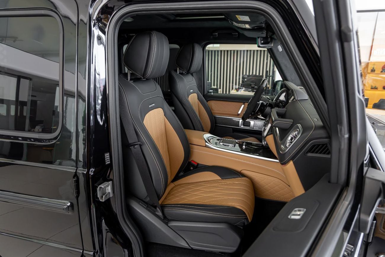 مرسيدس بنز G 63 AMG STD Mercedes-Benz G 63 AMG | 2025 | Japanese Specs | Low Mileage | 4.0L V8 Biturbo