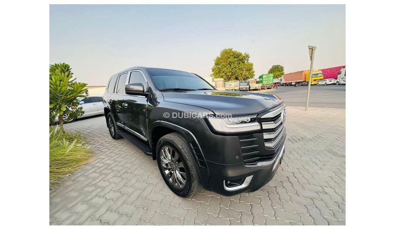 تويوتا لاند كروزر -