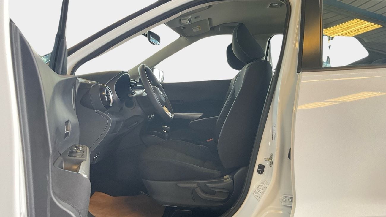 Nissan Kicks 1.6 S CVT | Guaranteed Warranty | 0 Down Payment