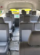 Toyota Hiace Commuter GL High Roof